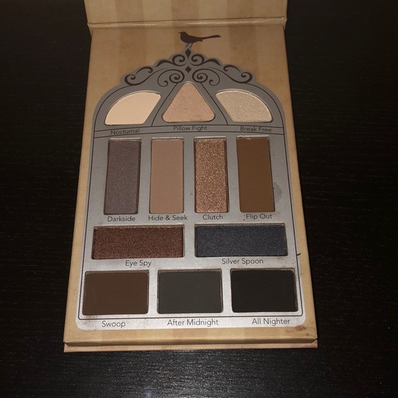 *PRETTY VULGAR* NEW eyeshadow palette - Picture 3 of 5